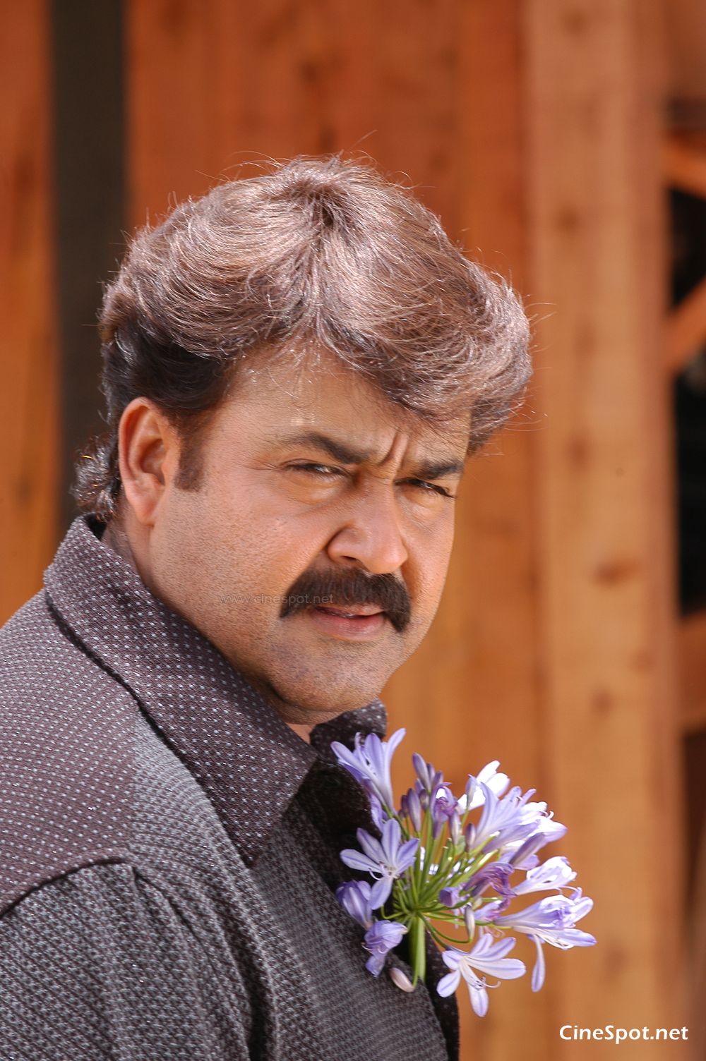 Mohanlal Hallo - HD Wallpaper 