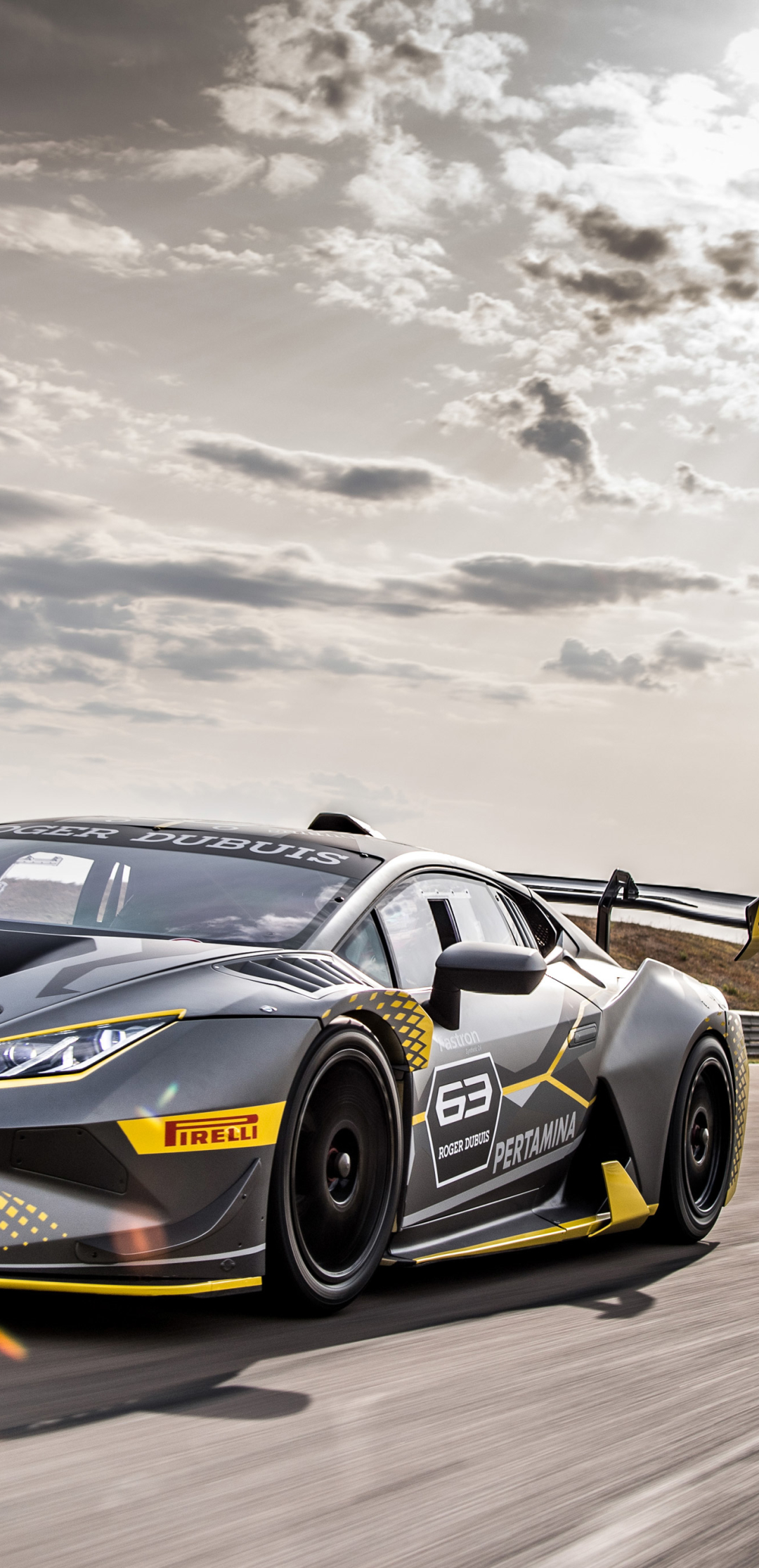 Lamborghini Huracan Super Trofeo Evo - HD Wallpaper 