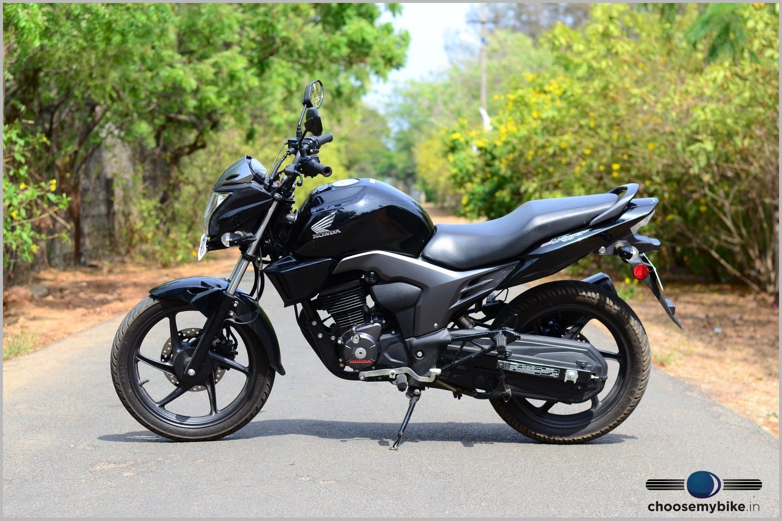 Honda Cb Trigger Black - HD Wallpaper 