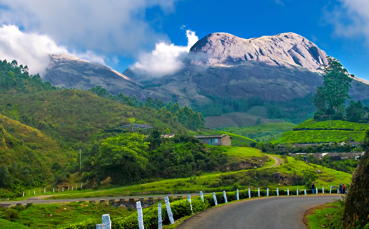 Munnar Place In Kerala - HD Wallpaper 