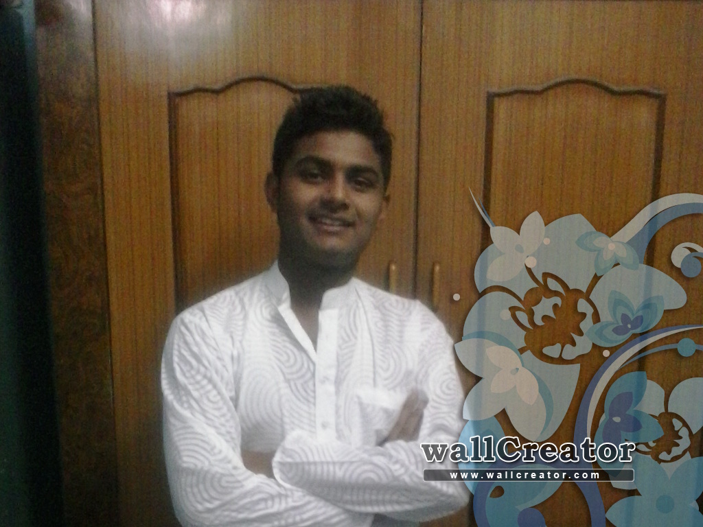 1366 / 768 Wallpaper - Pretty Little Liars Hanna - HD Wallpaper 