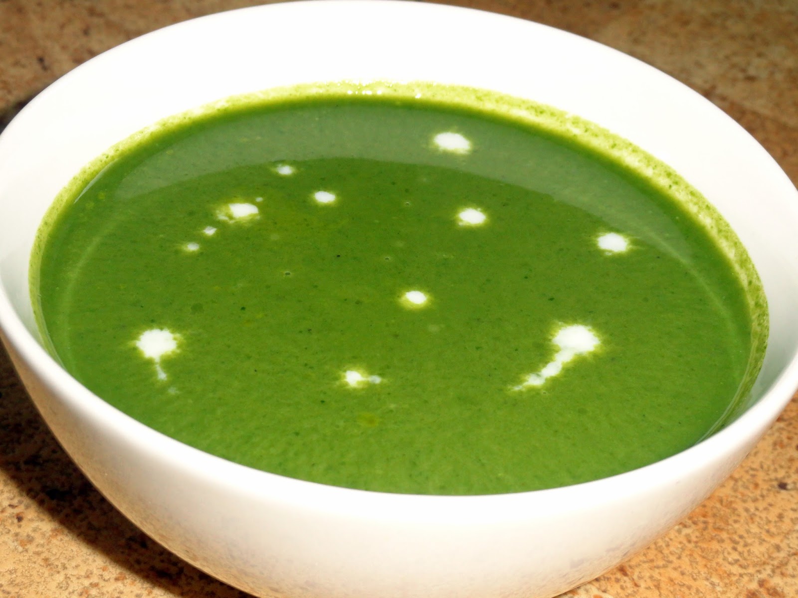 Palak Soup - HD Wallpaper 