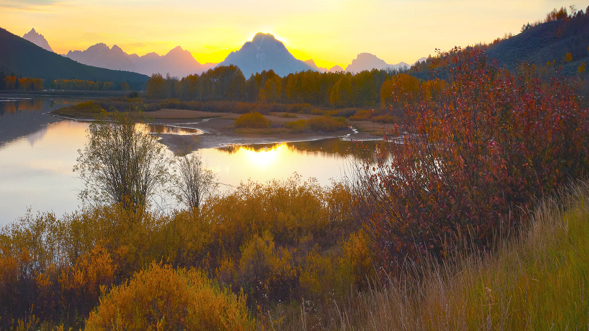 Autumn Mountains - HD Wallpaper 