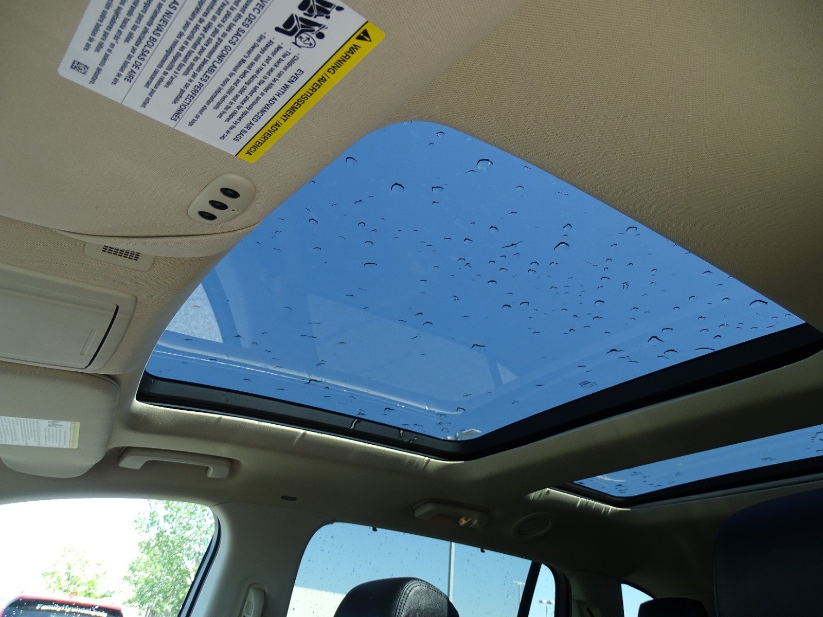 Sunroof - HD Wallpaper 