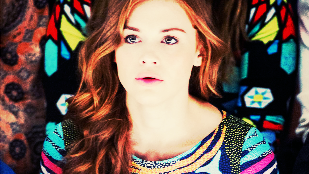 Holland Roden - Girl - HD Wallpaper 