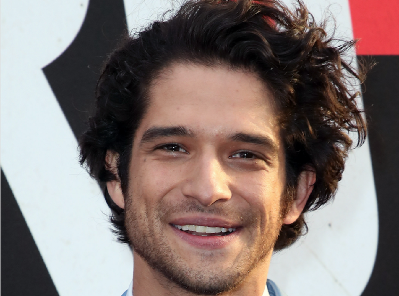 Tyler Posey Talks Teen Wolf - Tyler Posey Hair - HD Wallpaper 