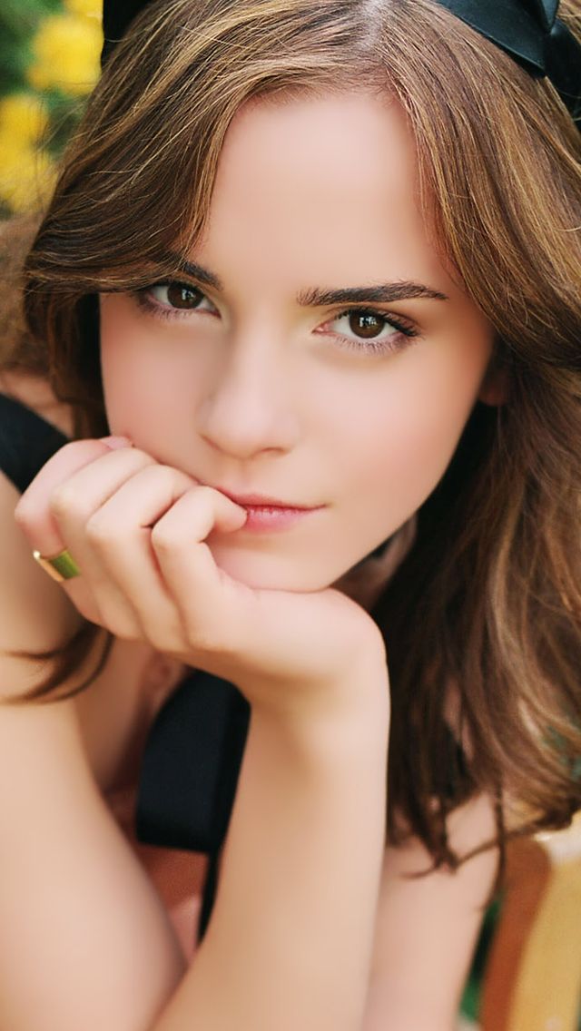 Iphone Emma Watson Wallpaper Hd - HD Wallpaper 