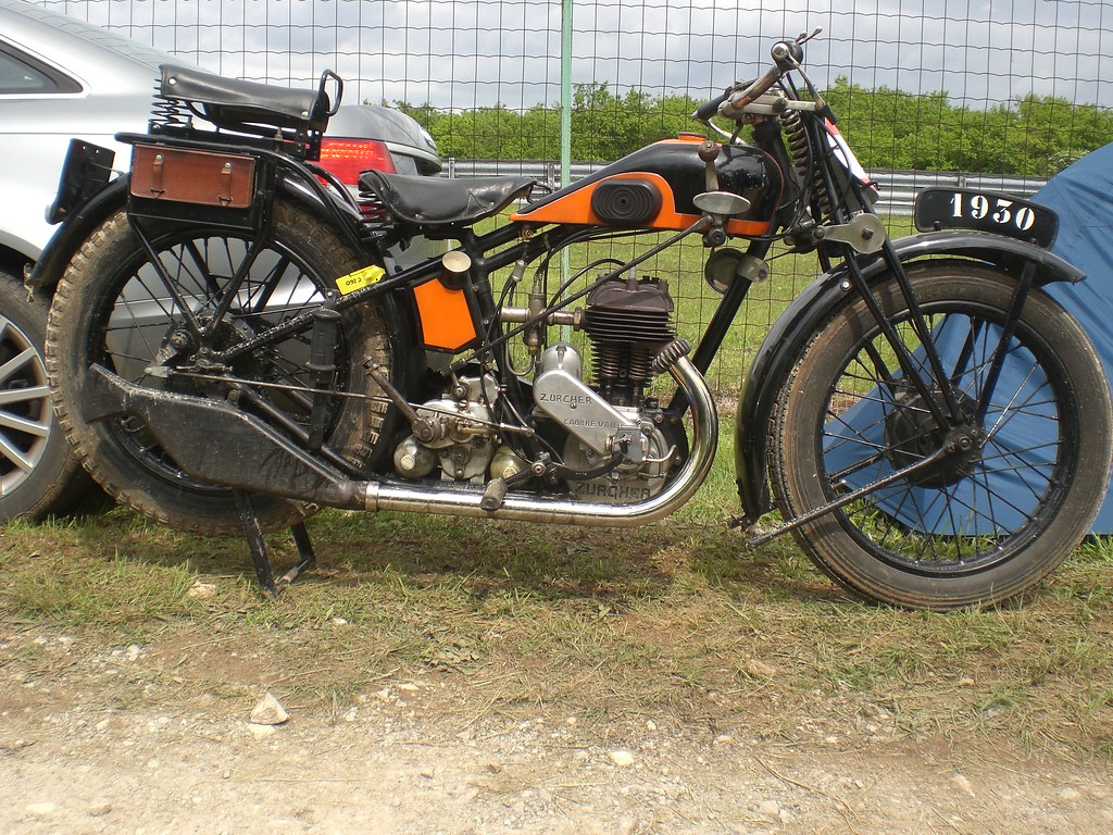 Moto Thomann - HD Wallpaper 