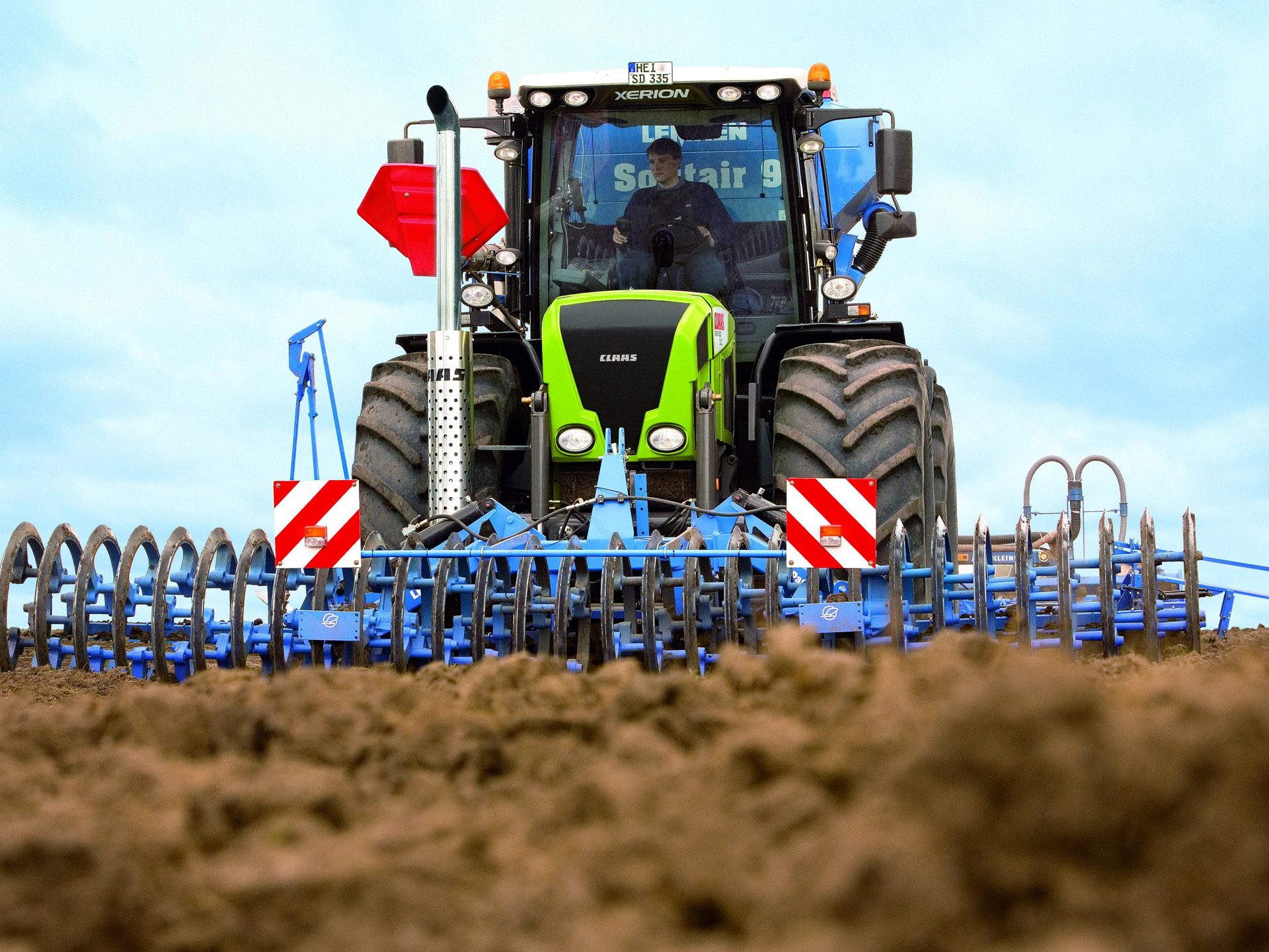 Claas Xerion Trac Photo - Claas Xerion 3800 Trac Vc - HD Wallpaper 