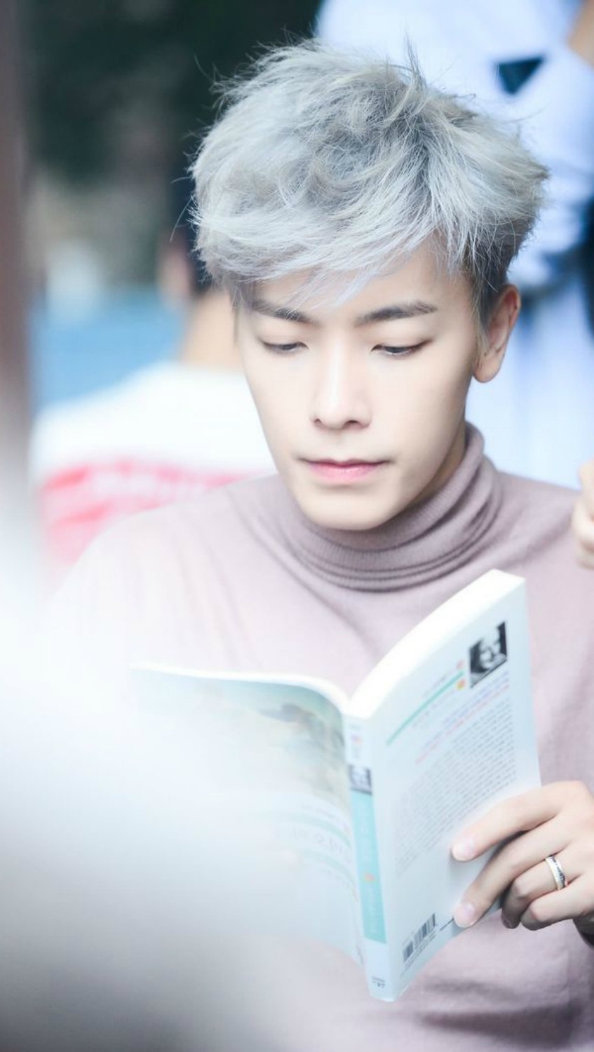 Donghae Super Junior 847x1500 Wallpaper Teahub Io