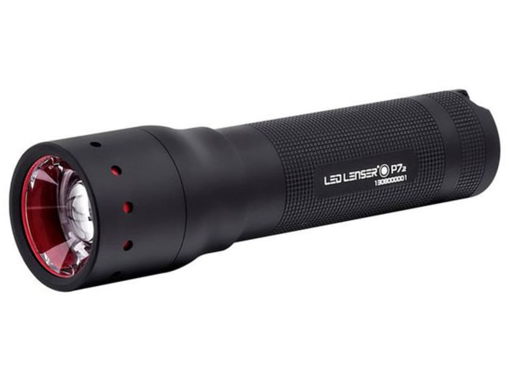 Ledlenser P7 2 - HD Wallpaper 