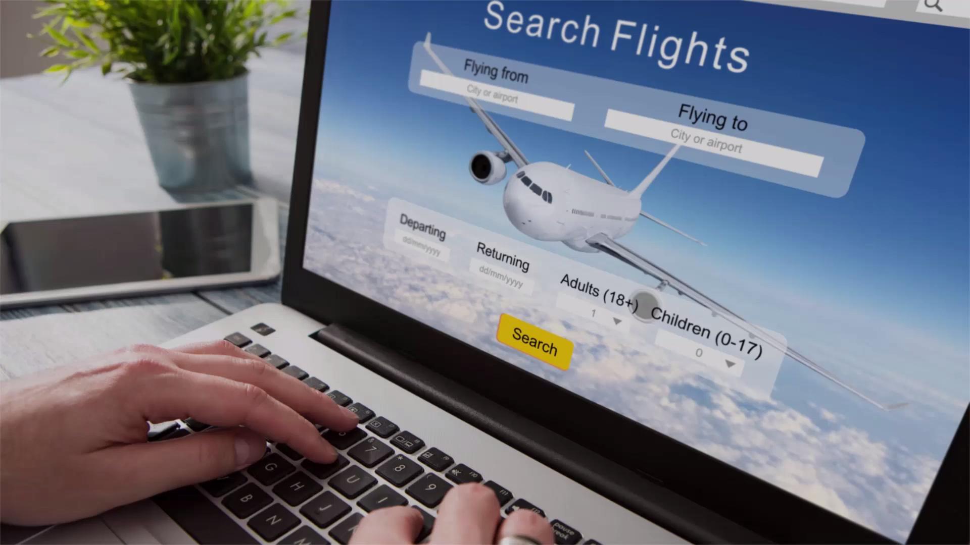 Searching For Flights Online - HD Wallpaper 