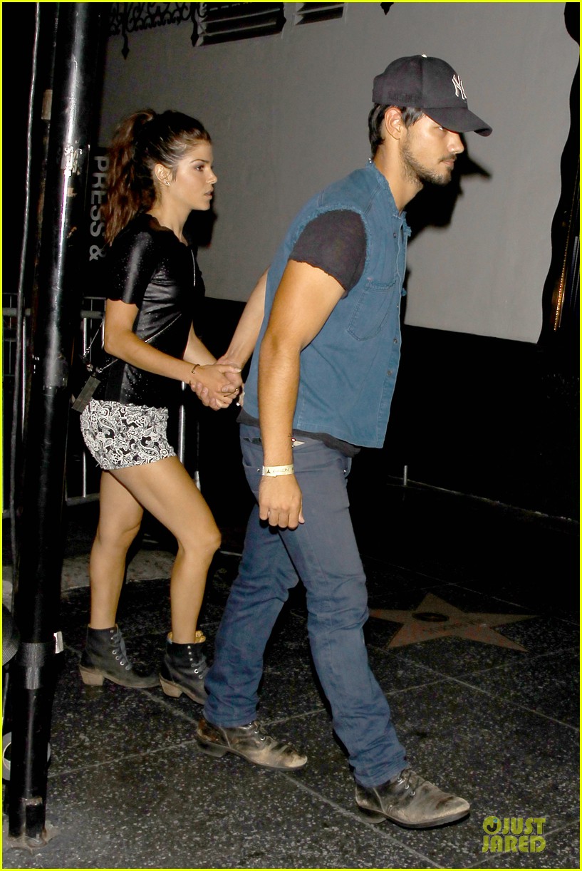 Taylor Lautner Marie Avgeropoulos Strong Hollywood - Marie Avgeropoulos And Taylor Lautner 2018 - HD Wallpaper 