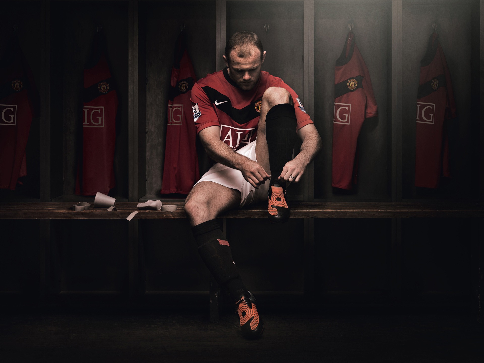 Player In Locker Room - HD Wallpaper 