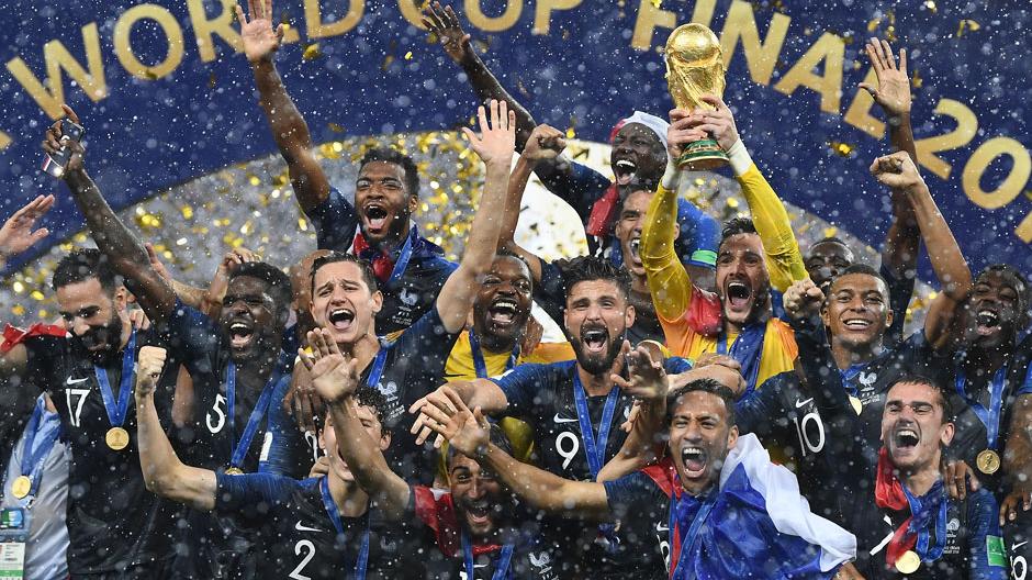 France Beat Croatia In Fifa World Cup Final - World Cup Football 2018 Winner - HD Wallpaper 