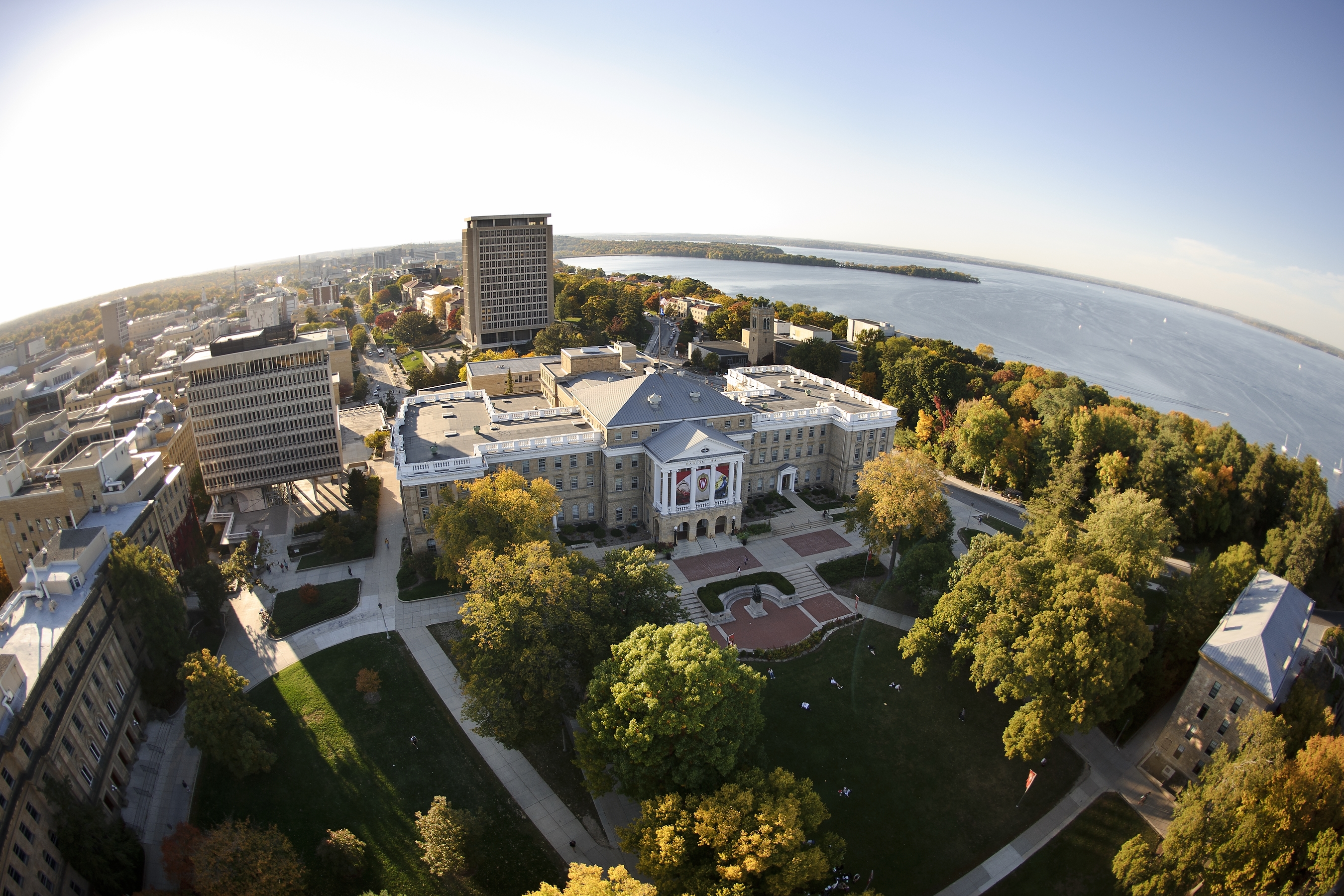 U Wisconsin Madison - HD Wallpaper 