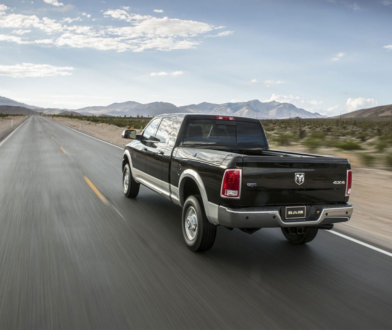 Ram Trucks - HD Wallpaper 