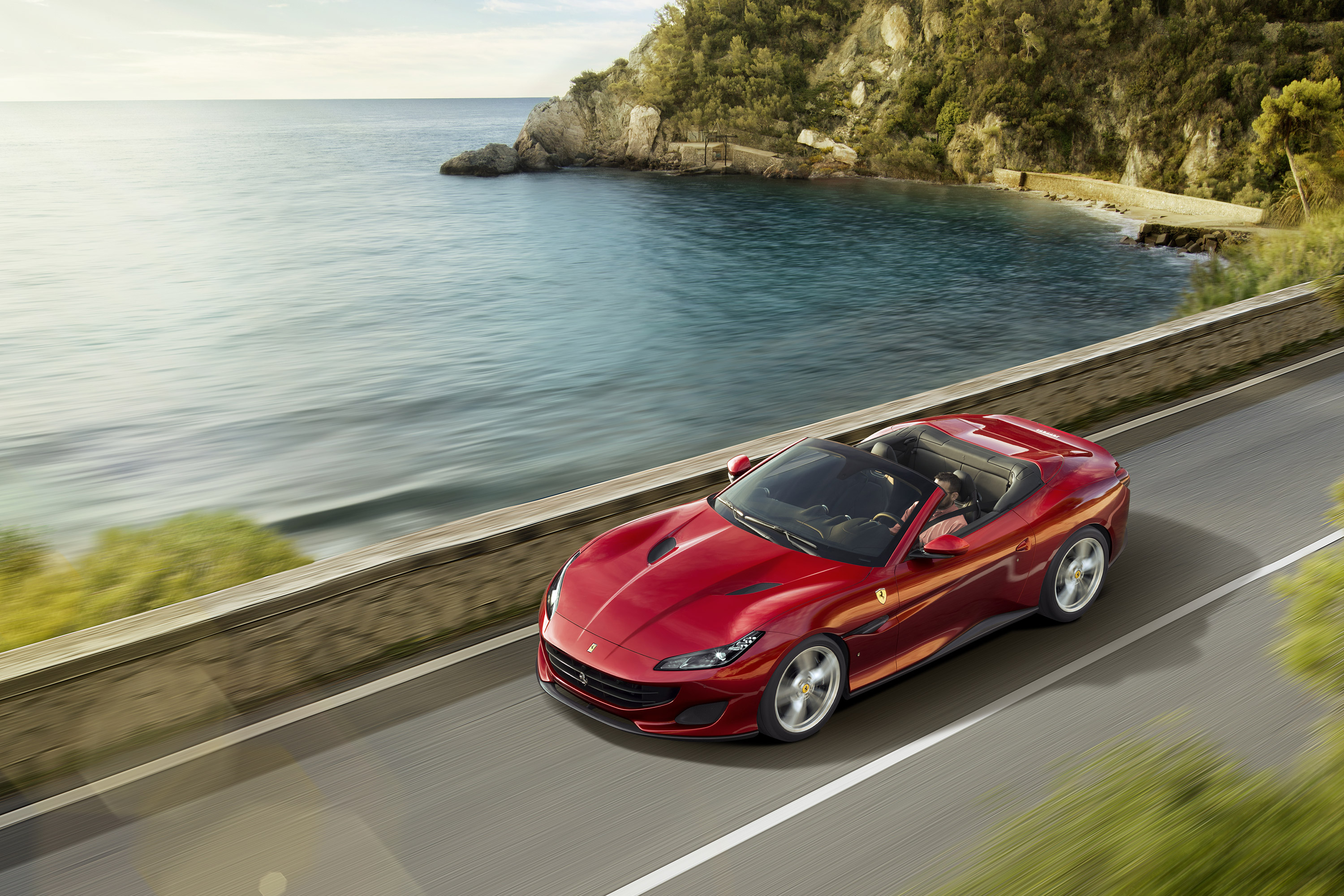 Ferrari Portofino Free - HD Wallpaper 