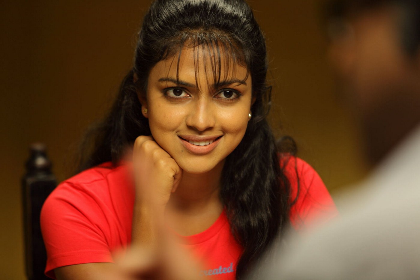 Amala Paul - HD Wallpaper 
