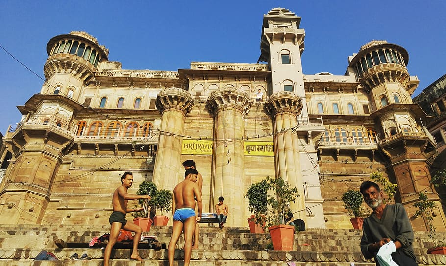Varanasi, Ghats, Ganges, India, Hinduism, Spirituality, - Tourist Attraction - HD Wallpaper 