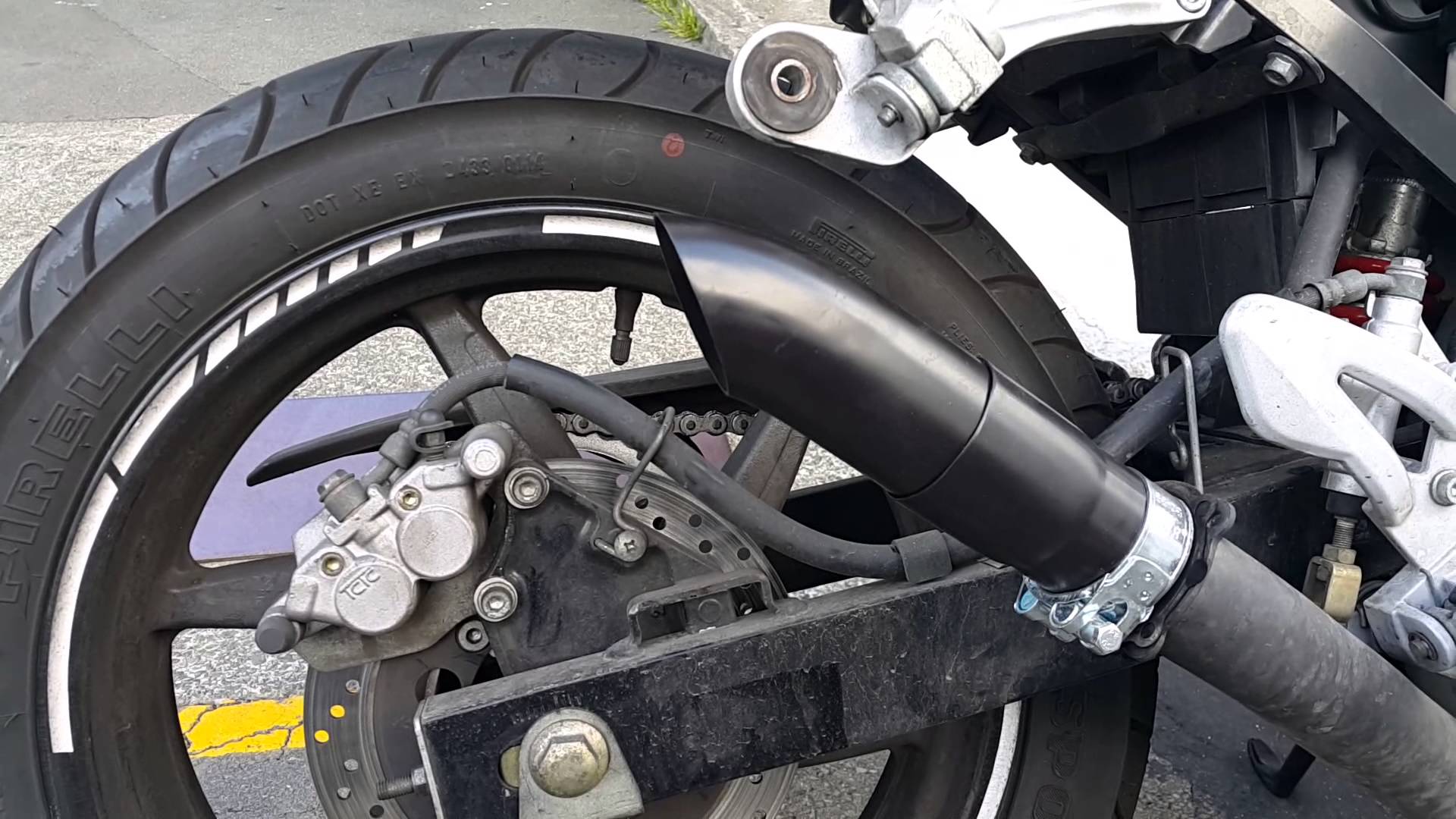 Hyosung Comet Gt250 R 2011 Images - Hyosung Gt250r Shorty Exhaust - HD Wallpaper 