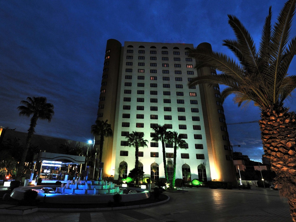 Hotel Mercure Alger Aéroport - HD Wallpaper 