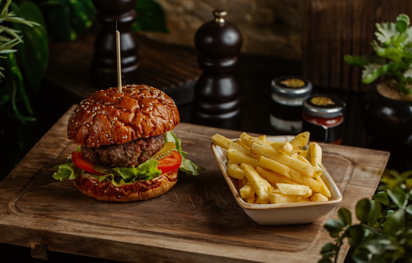 Photo Wallpaper Greens, Bread, Tomatoes, Tomatoes, - French Fries - HD Wallpaper 