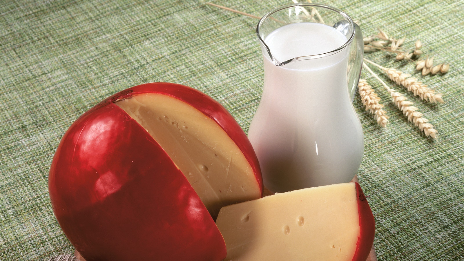 Wallpaper Cheese, Milk, Carafe - Raw Milk - HD Wallpaper 