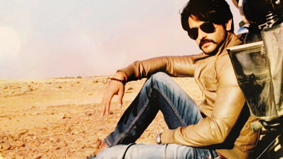 Ashish Sharma Wallpapers Free Download - Download Foto Ashish Sharma - HD Wallpaper 