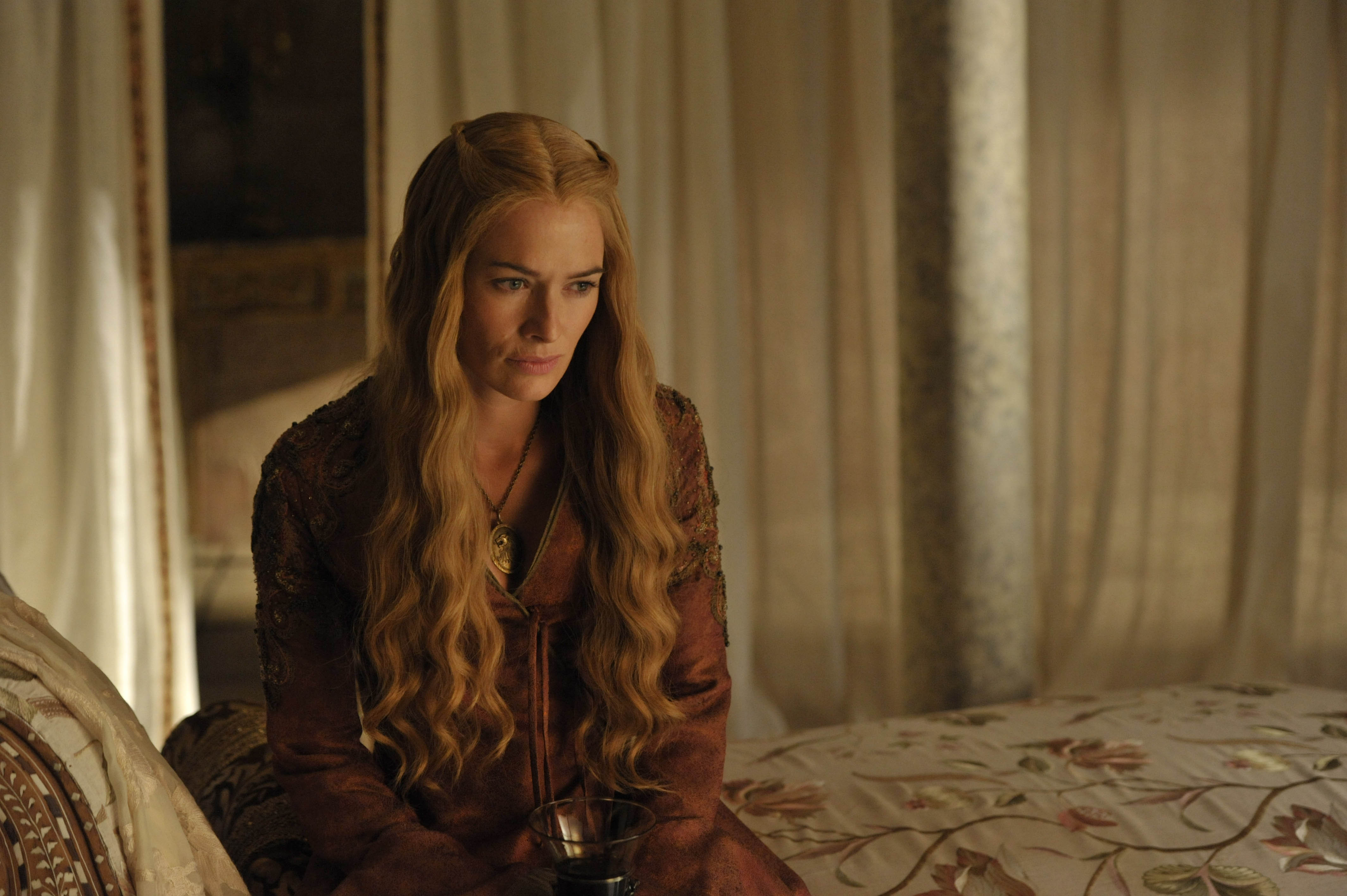 Cersei Lannister Season - Game Of Thrones Cersei Season 3 - HD Wallpaper 