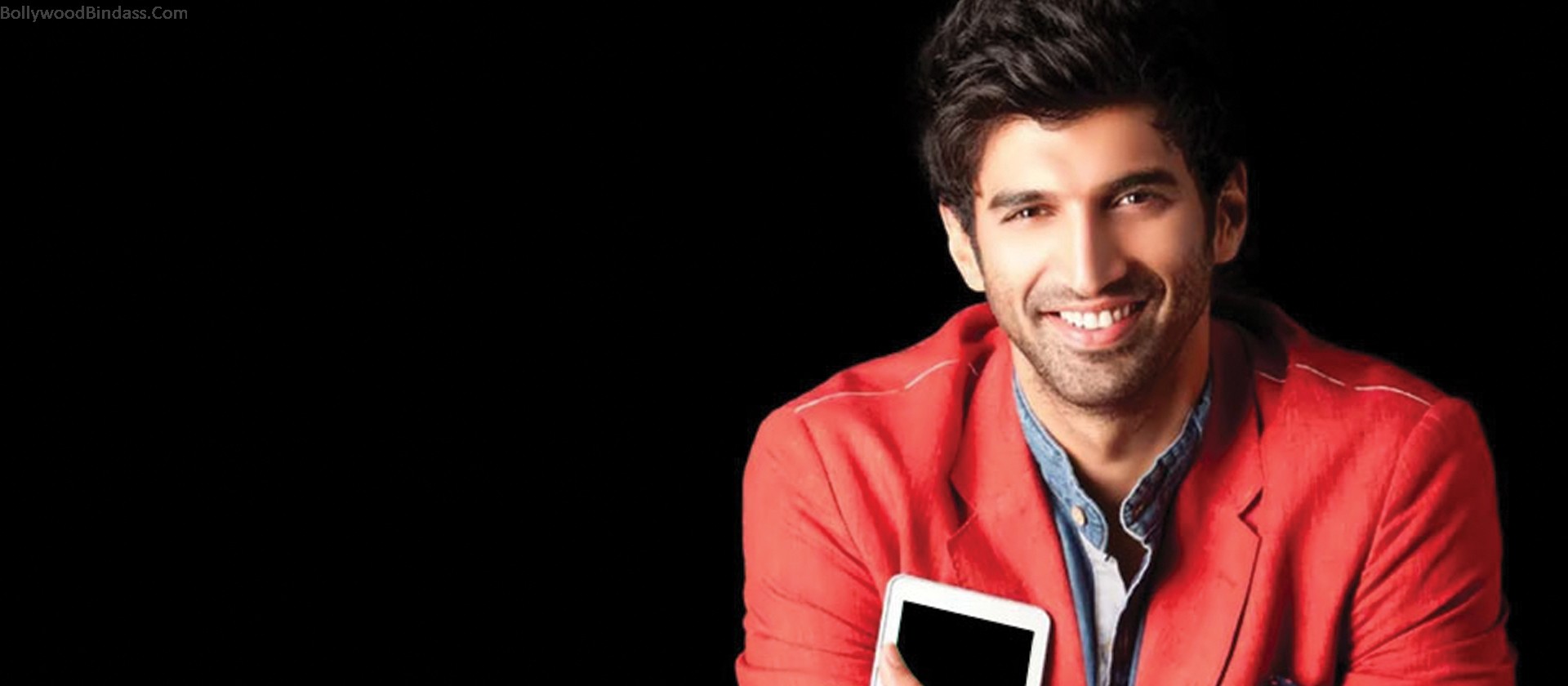 Aditya Roy Kapoor Hd Wallpaper - Photoshoot Aditya Roy Kapoor - HD Wallpaper 