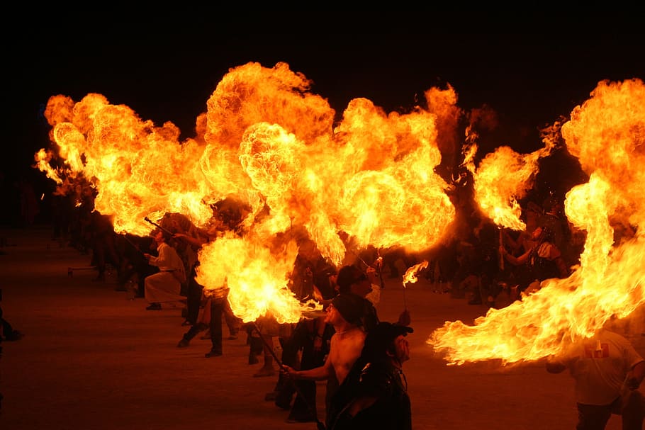 People Doing Fire Breathing, Fire Eaters, Burning Man, - Wordpress Speed Optimization Pic Hd - HD Wallpaper 