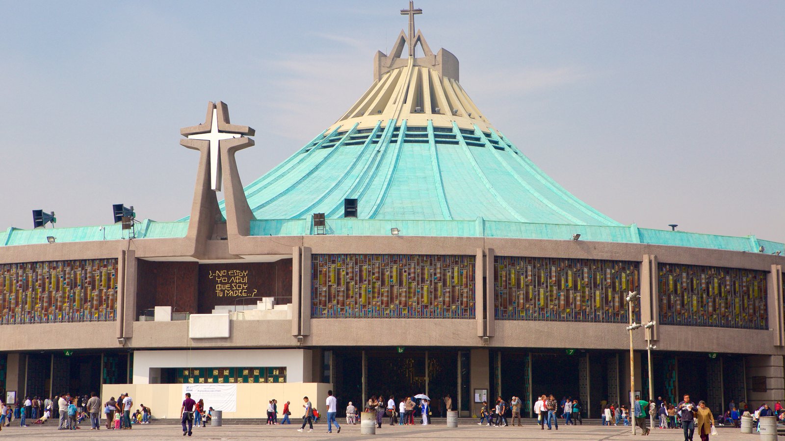 Basilica Of Our Lady Of Guadalupe - HD Wallpaper 
