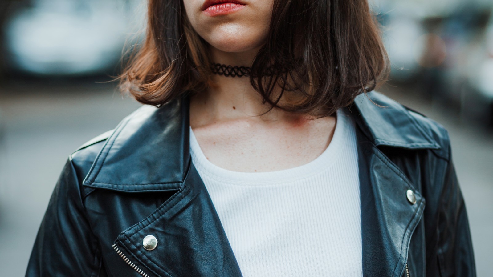 Model, Fashion, Choker, Leather Jacket, Looking Away, - Stock Photography - HD Wallpaper 