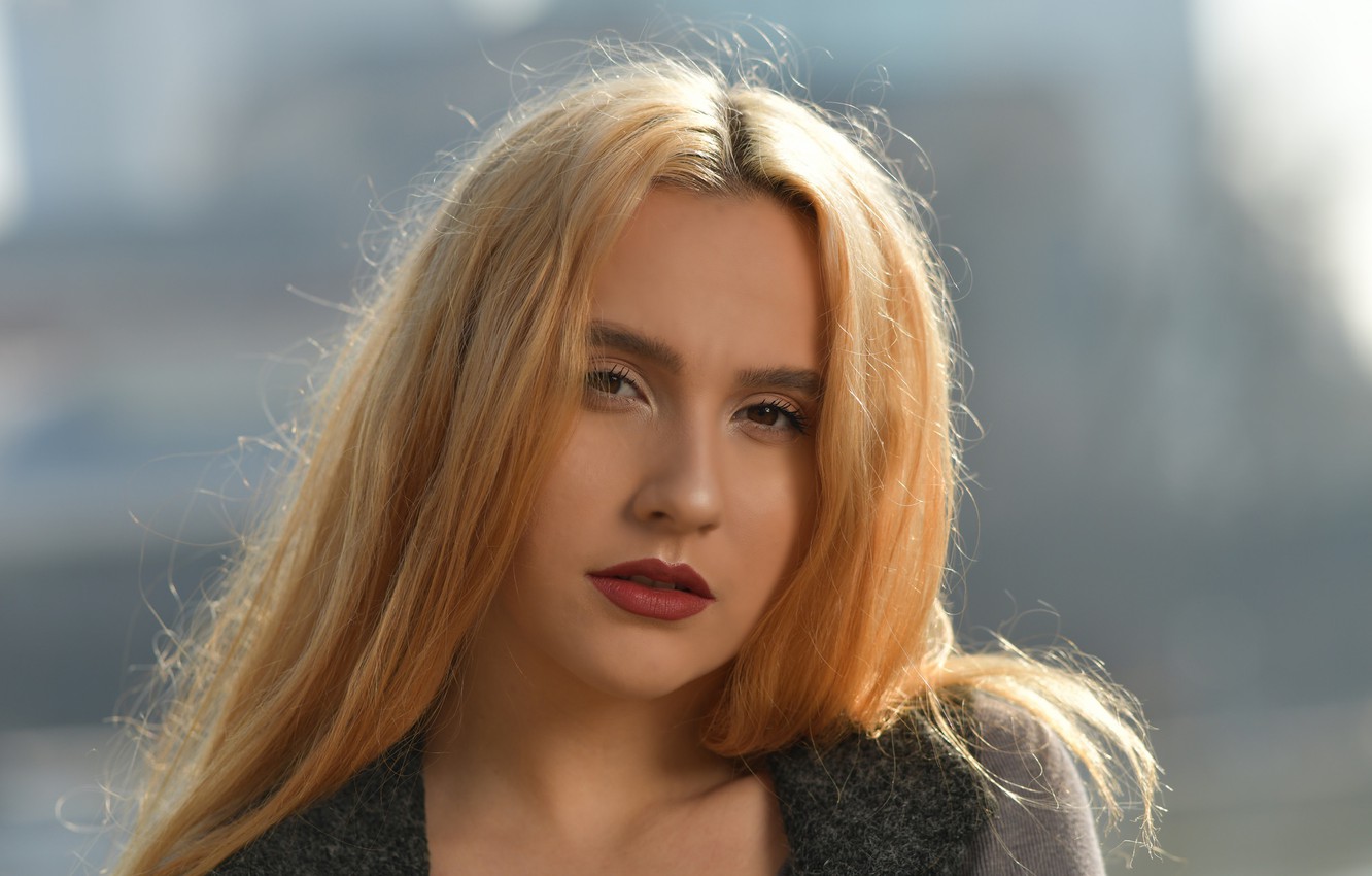 Photo Wallpaper Look, Face, Blonde, Isabella - Girl - HD Wallpaper 