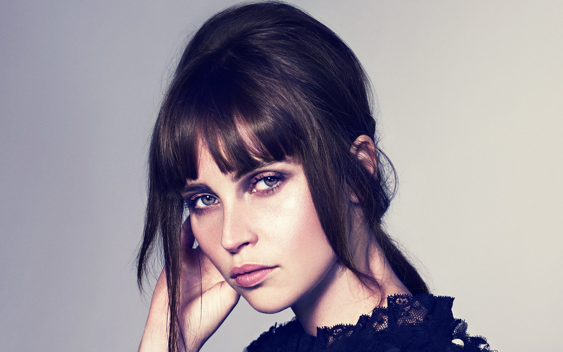Felicity Jones - HD Wallpaper 