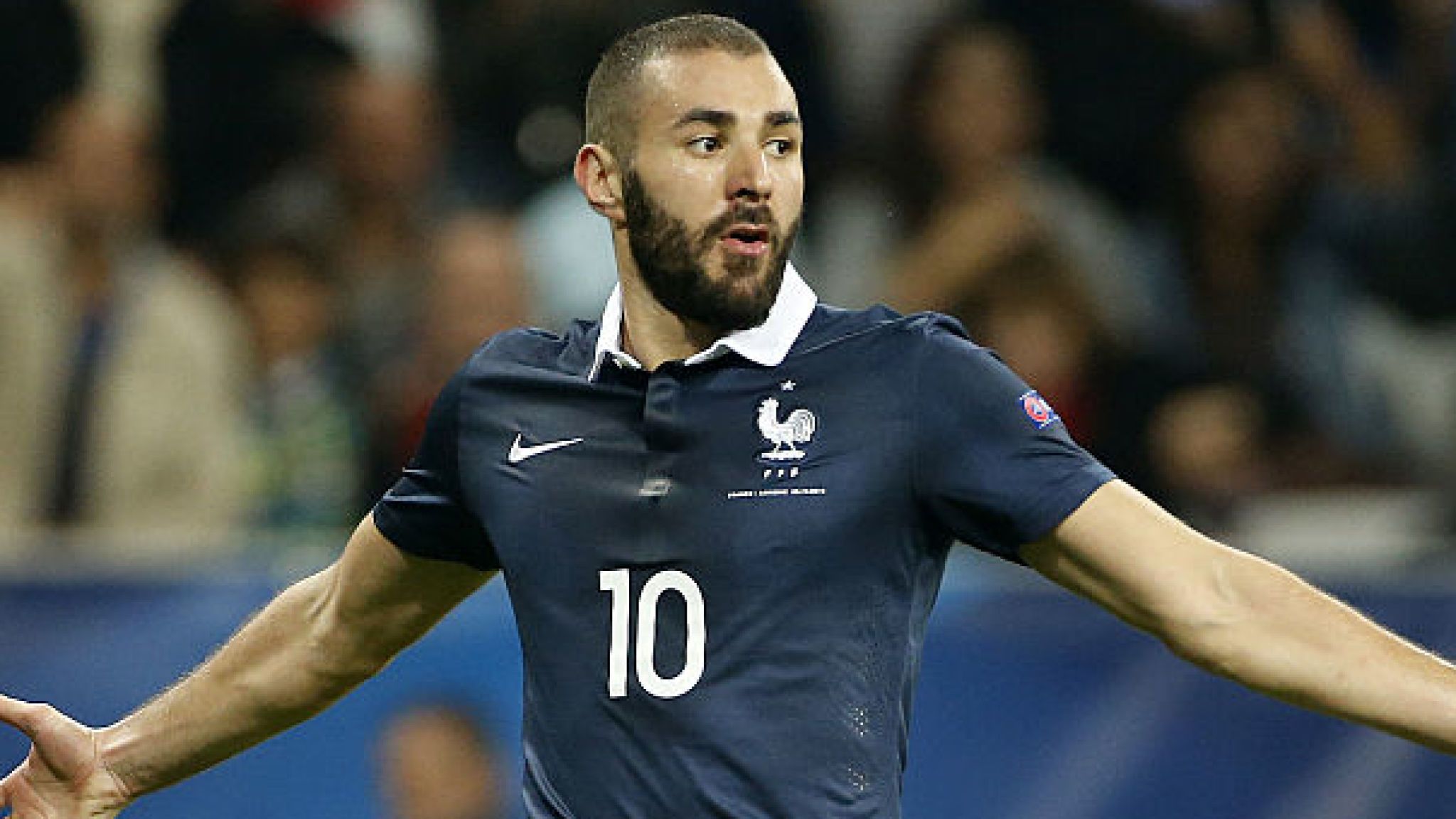 Benzema Last Featured For France Against Armenia In - Benzema France - HD Wallpaper 