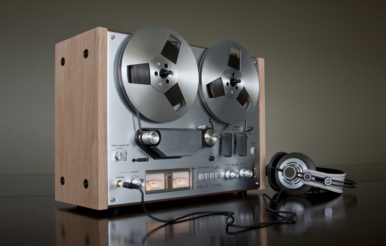 Photo Wallpaper Retro, Music, Headphones, Player, Headphones, - Horch House - HD Wallpaper 