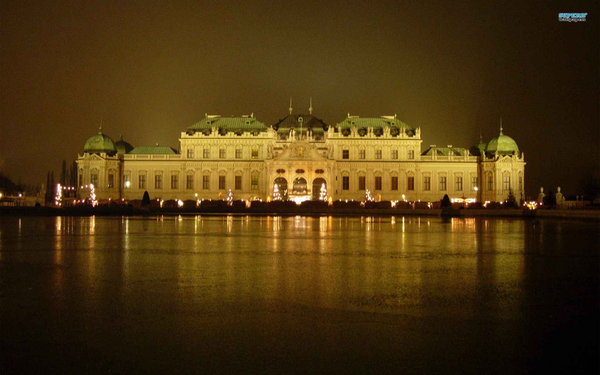 Vienna - Slot Belvedere At Night - HD Wallpaper 