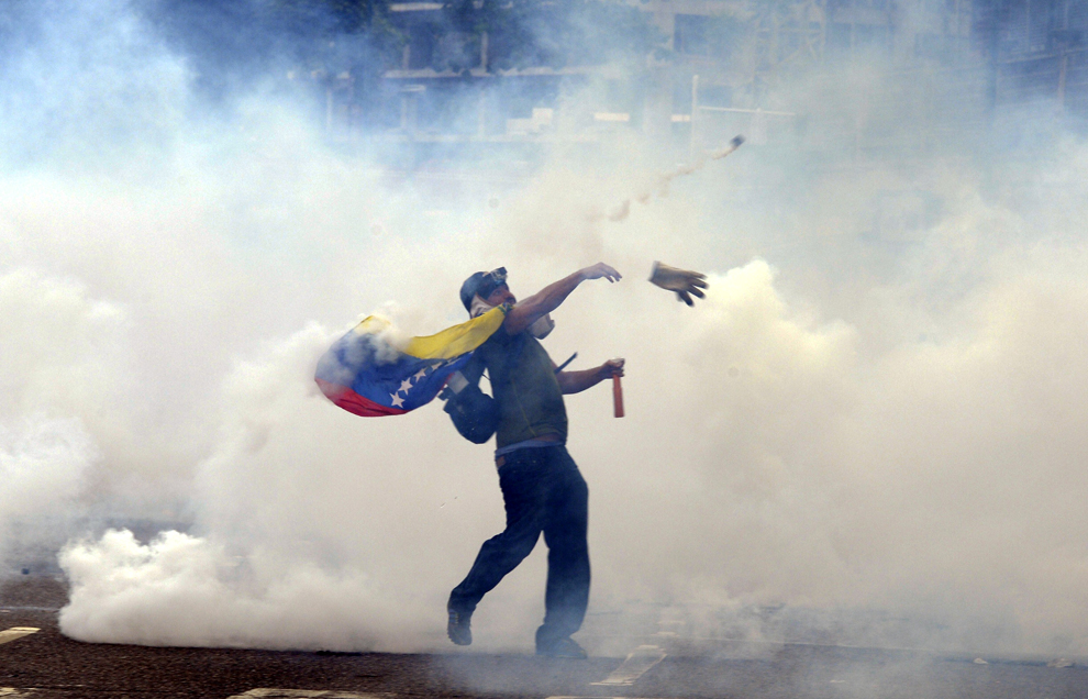 Venezuela 2014 Protests - HD Wallpaper 
