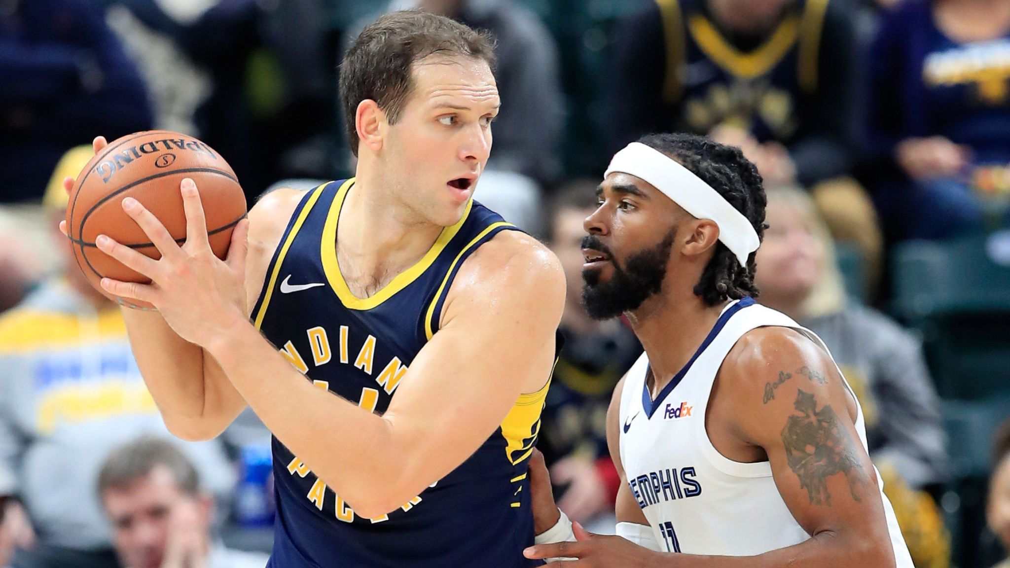 Now Jazz Team Mates Bojan Bogdanovic And Mike Conley - Fedexforum - HD Wallpaper 