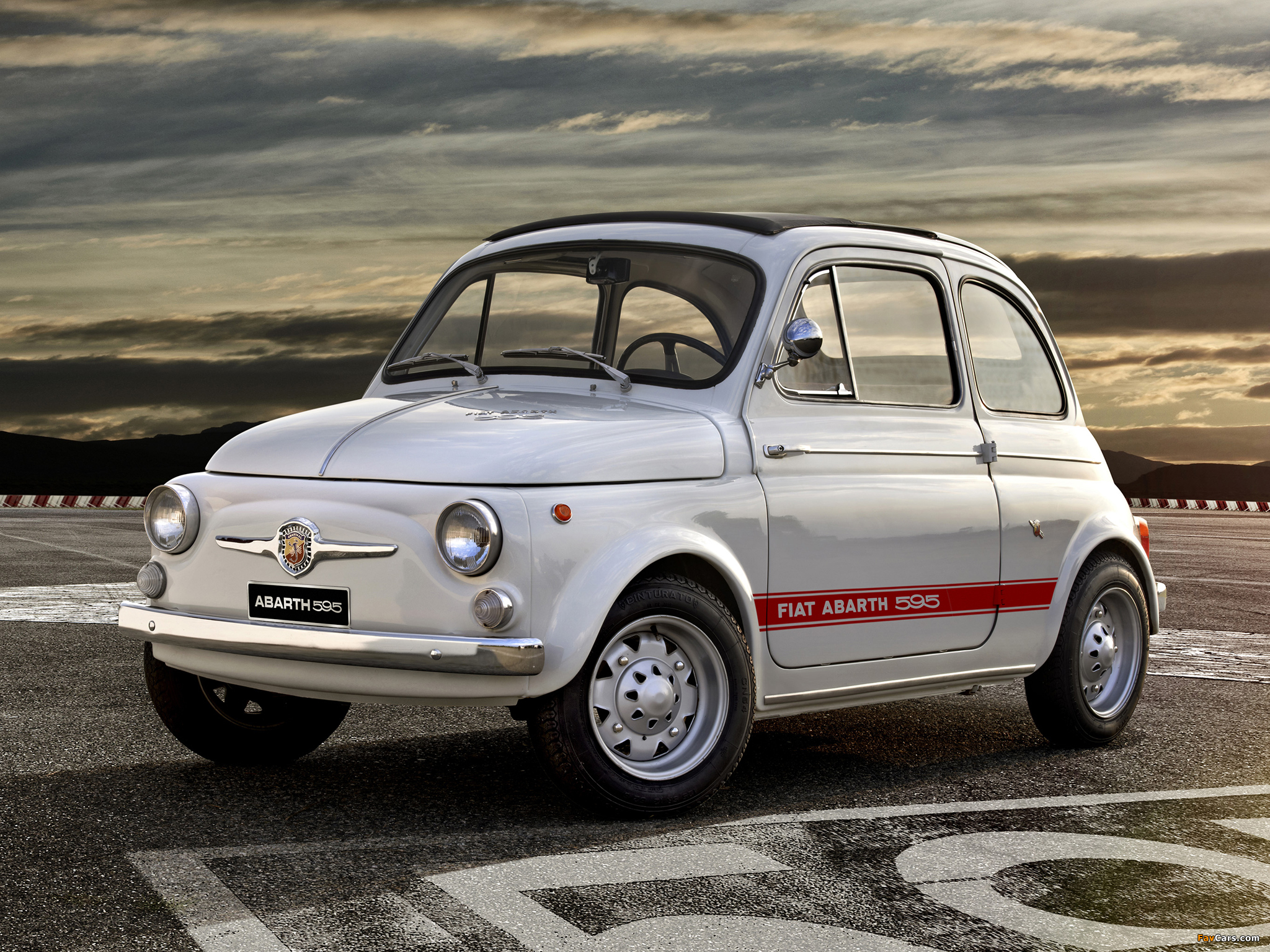 Fiat Abarth 595 1963 65 Wallpapers (2048 X 1536) - Abarth 595 1963 - HD Wallpaper 