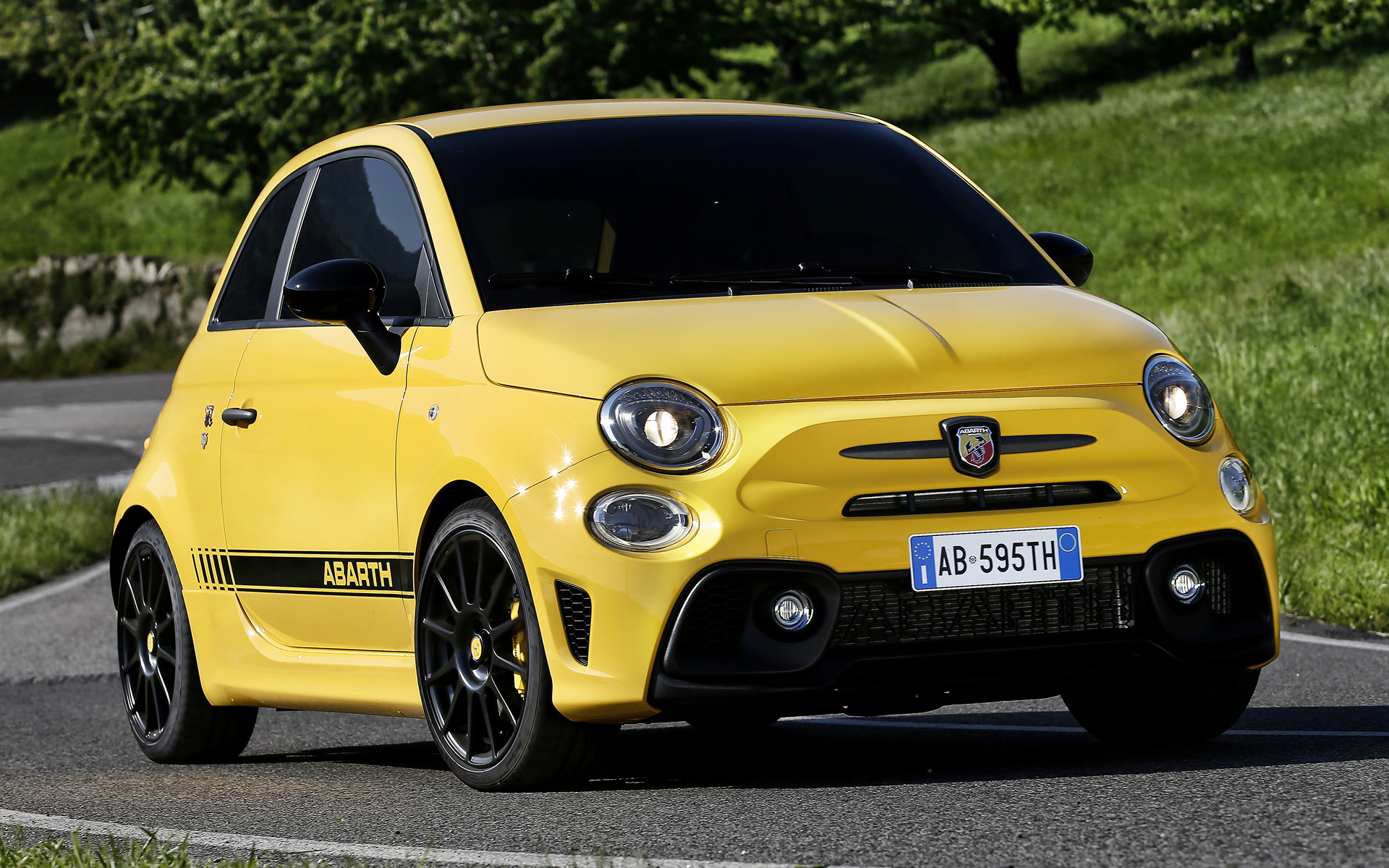 Fiât 595 Abarth - HD Wallpaper 