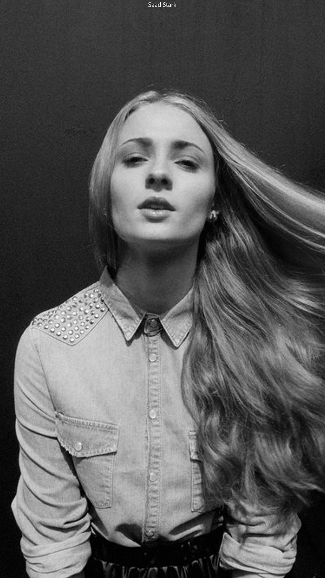 Sophie Turner Wallpaper Iphone - HD Wallpaper 