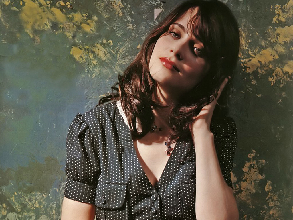 Zooey Deschanel - HD Wallpaper 