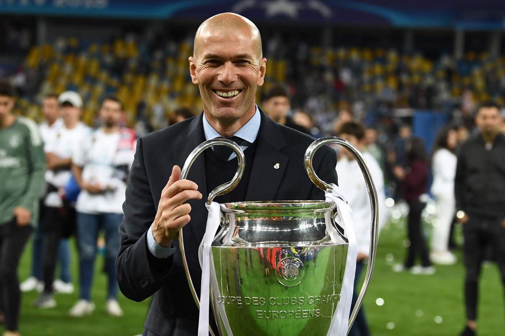 Zidane Ligue Des Champions - HD Wallpaper 