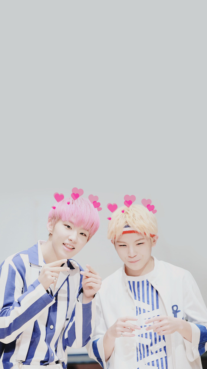 Woozi Dan Hoshi Seventeen - HD Wallpaper 