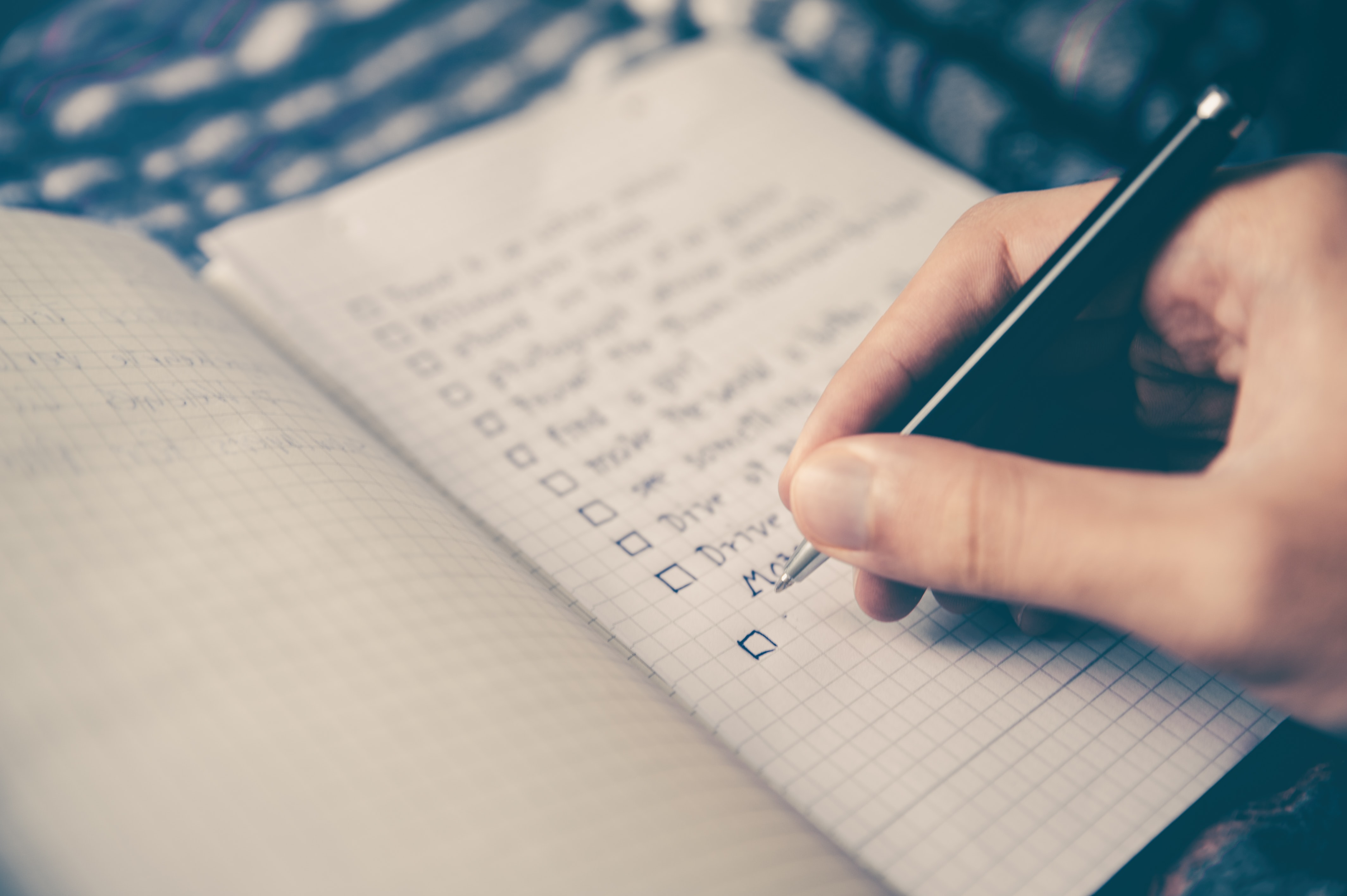 Photo Of Person Writing On Notebook, Checklist, Goals, - Things To Do In 2020 - HD Wallpaper 