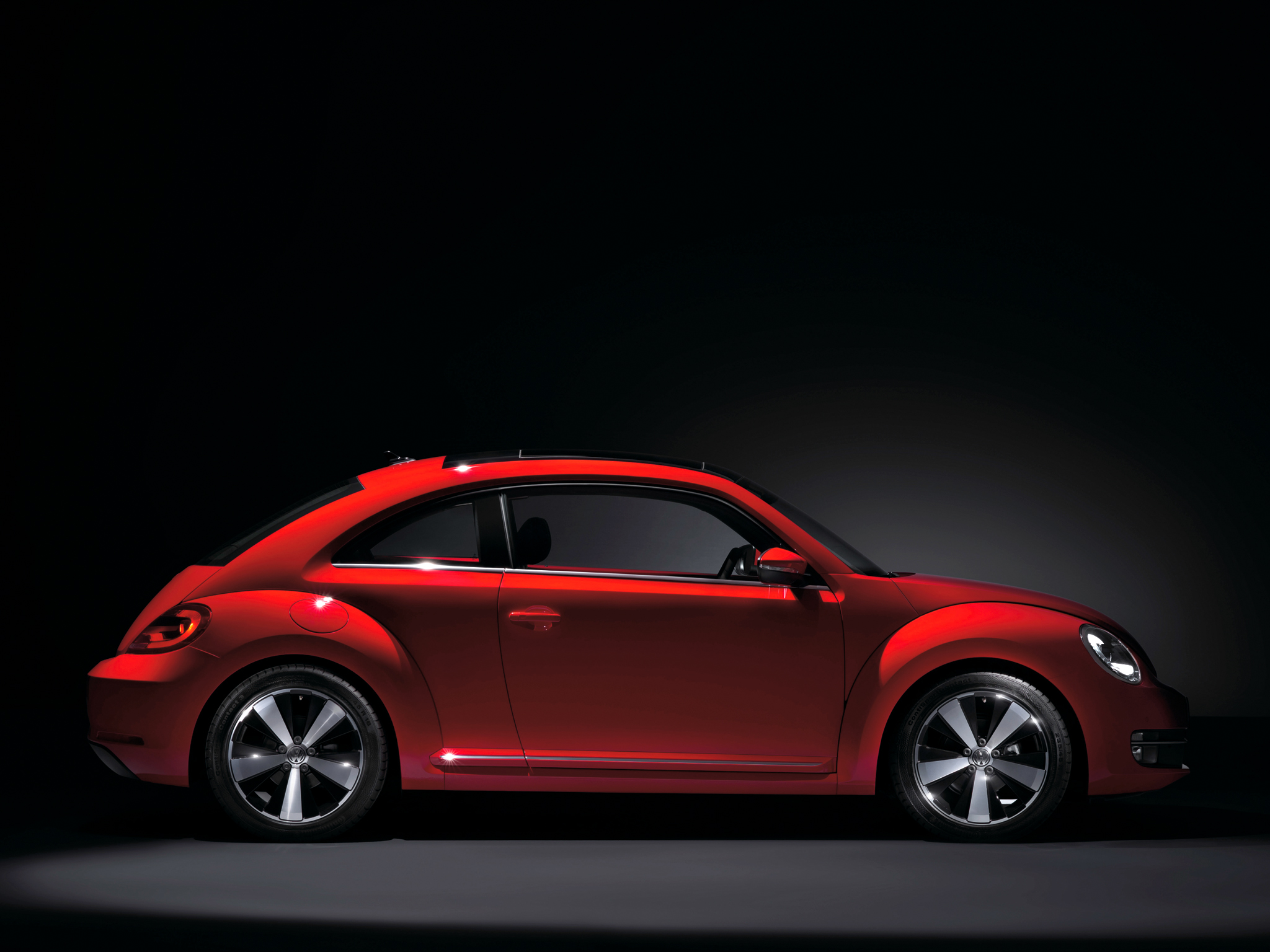 Volkswagen Beetle [worldwide] 2011 - 2019 Vw Beetle Red - HD Wallpaper 