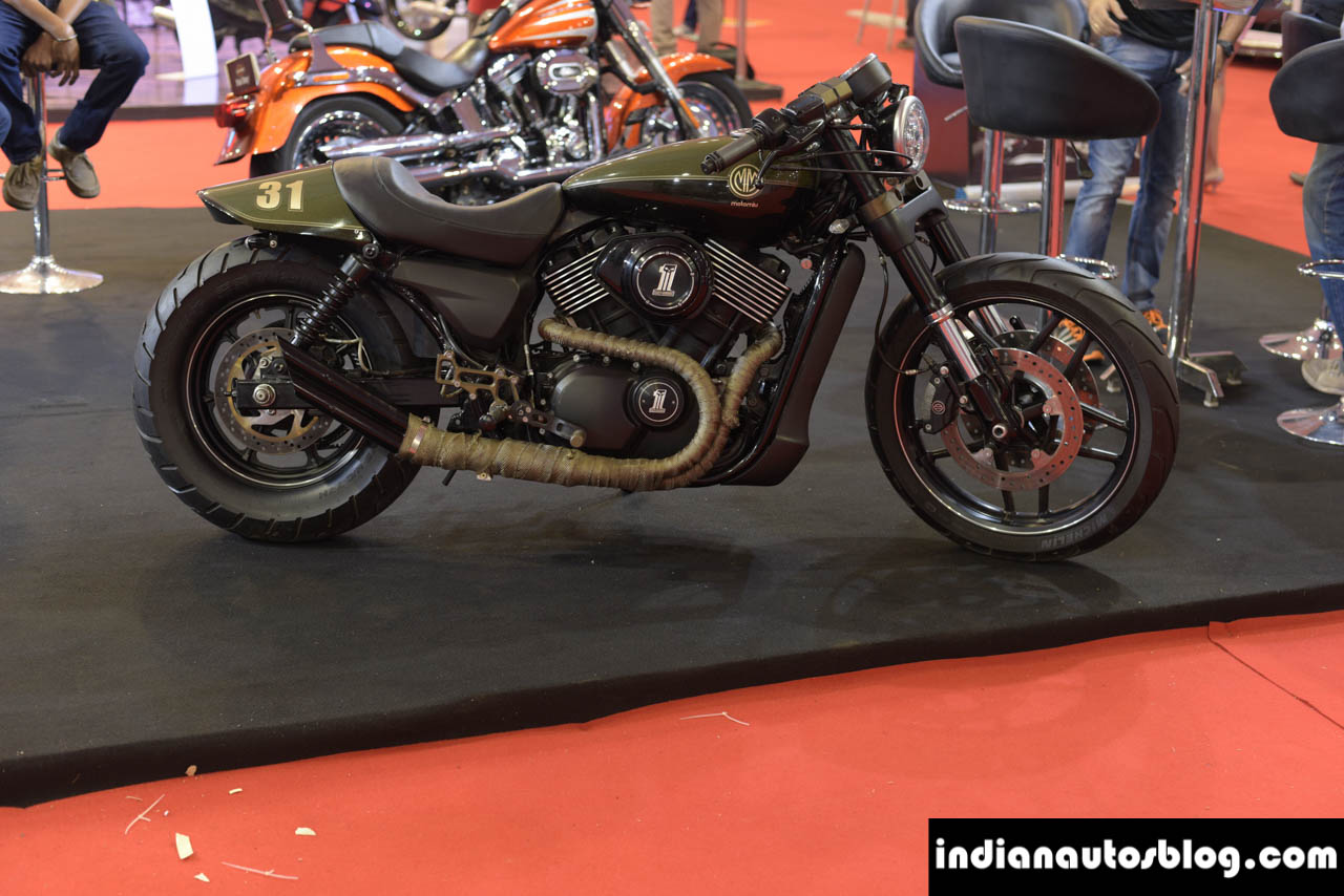 Motomiu Katungo Uno Side At Autocar Performance Show - Harley Davidson Street 750 Olive Green - HD Wallpaper 